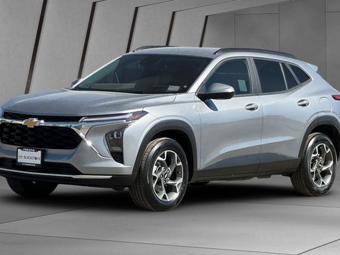 Certified 2024 Chevrolet Trax LT image 8