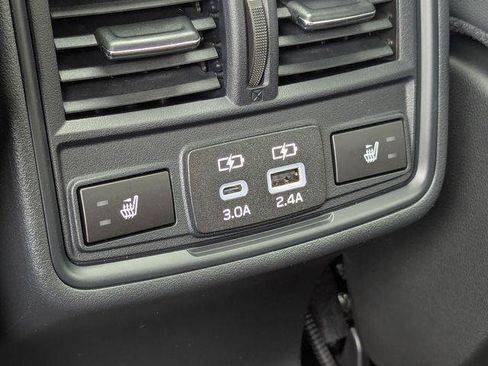 Used 2026 Subaru Outback Touring XT AWD/4WD image 29