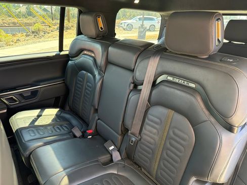 Used 2024 Rivian R1S Adventure Dual AWD/4WD image 23