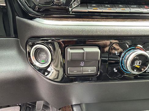 New 2026 GMC Sierra 1500 Elevation w/ Preferred Package image 25