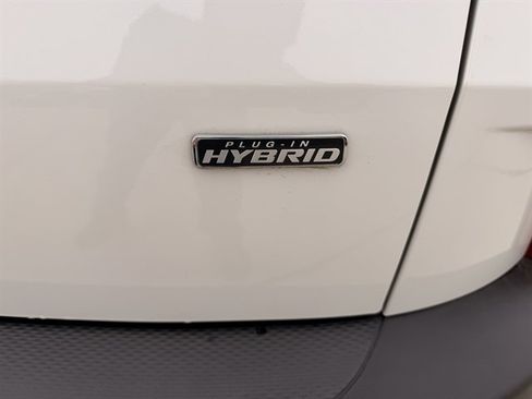 Certified 2024 Ford Escape SE FWD image 7