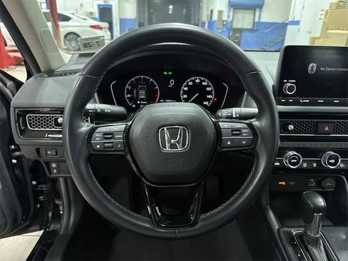 Used 2023 Honda Civic EX image 18