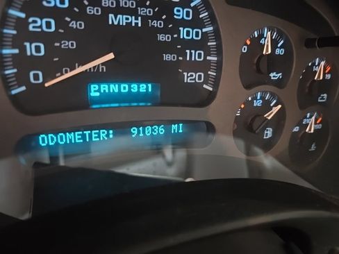 Used 2003 GMC Yukon XL Denali AWD/4WD image 9
