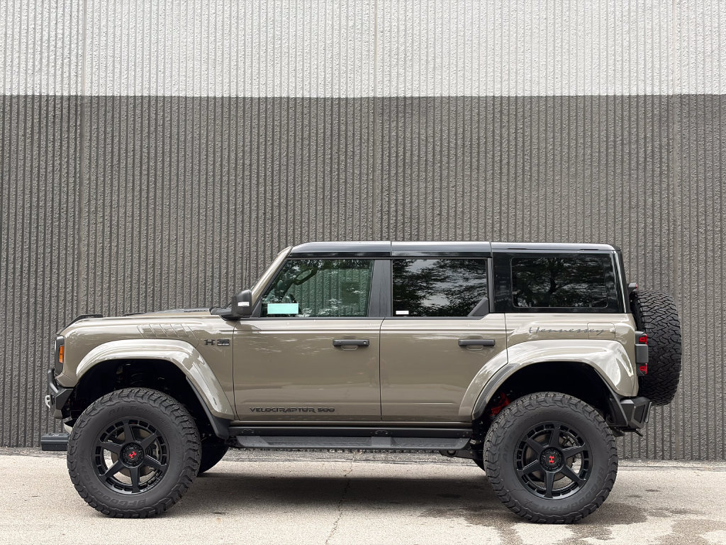 New 2026 Ford Bronco Raptor w/ Interior Carbon Fiber Pack AWD/4WD image 4