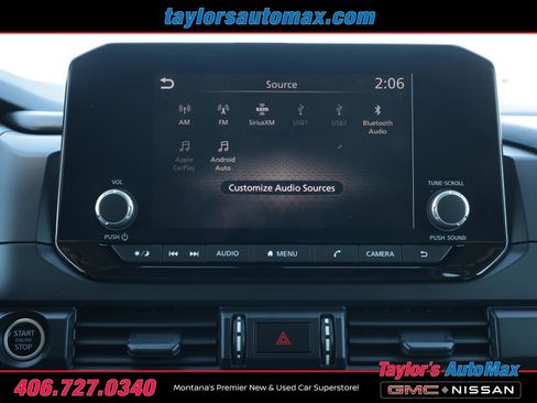 Used 2024 Nissan Pathfinder S image 12