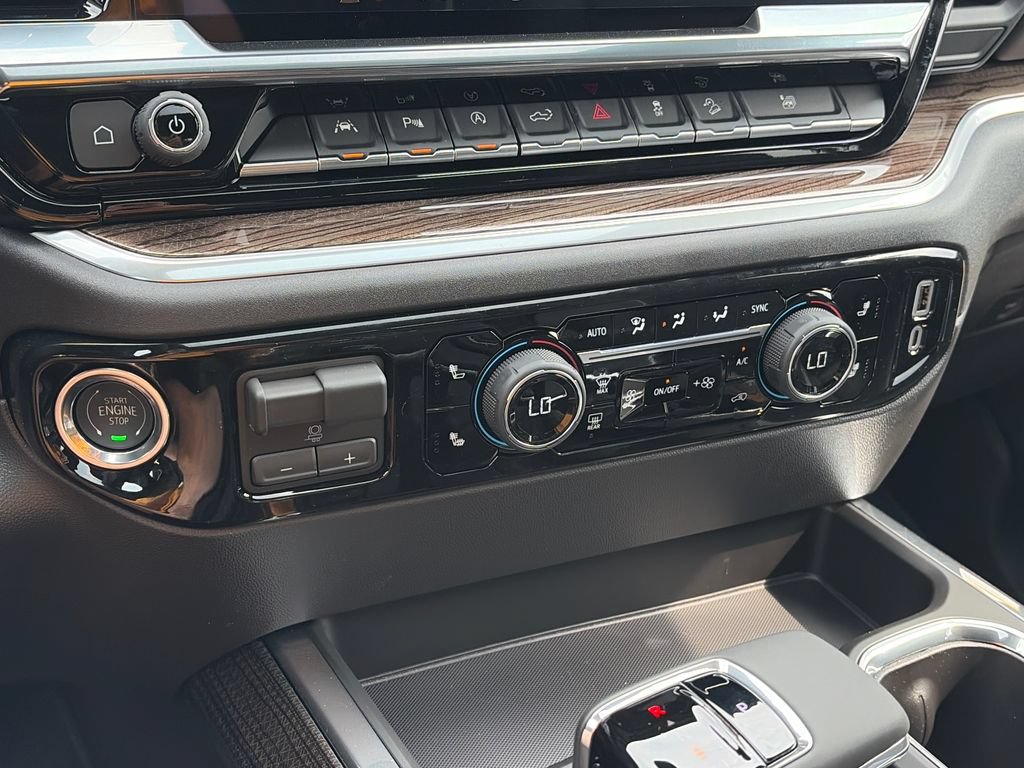 New 2026 Chevrolet Silverado 1500 RST w/ RST All Star Premium Package AWD/4WD image 22