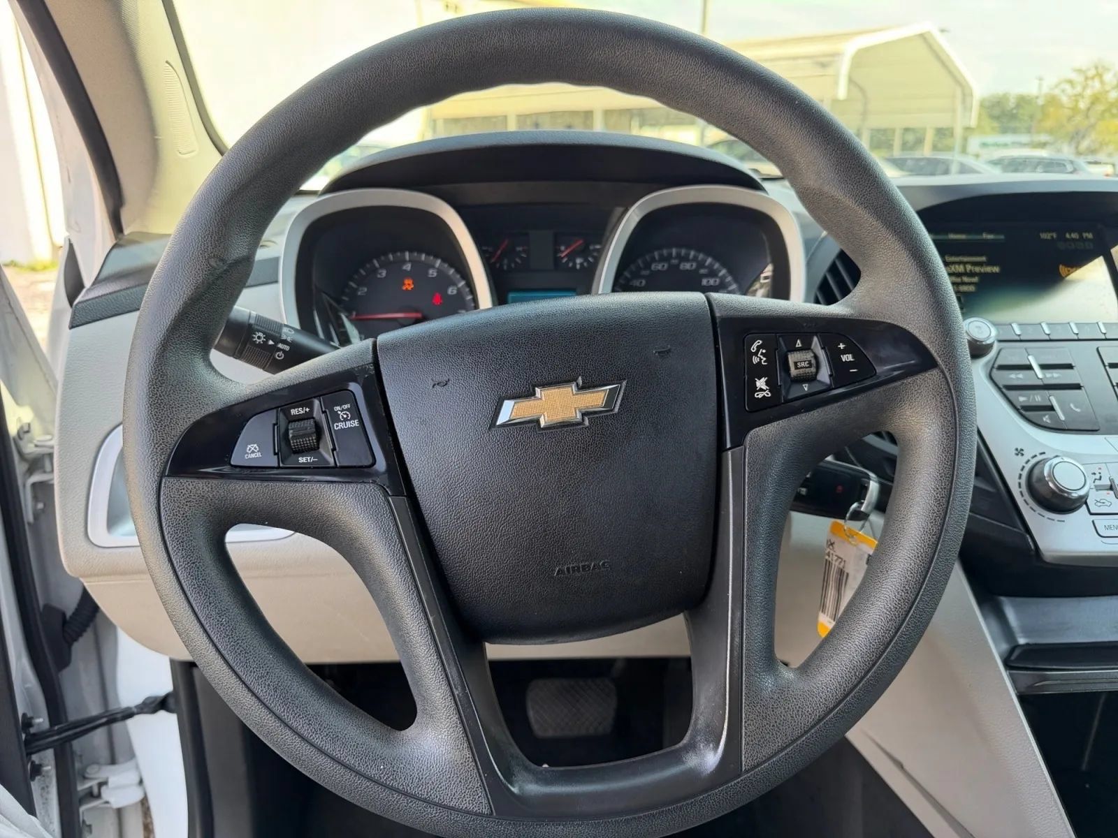 Used 2017 Chevrolet Equinox LS FWD image 25