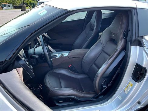 Used 2016 Chevrolet Corvette Z06 w/ 3LZ Preferred Equipment Group RWD image 23