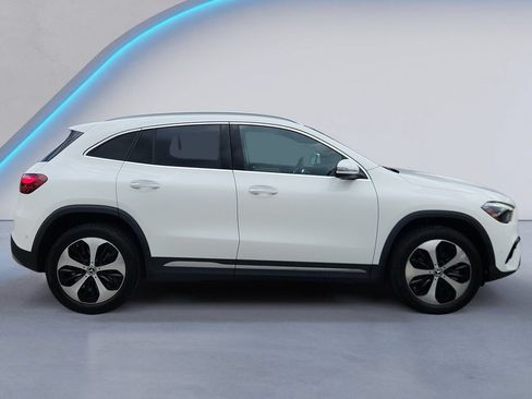 Certified 2026 Mercedes-Benz GLA 250 4MATIC image 3