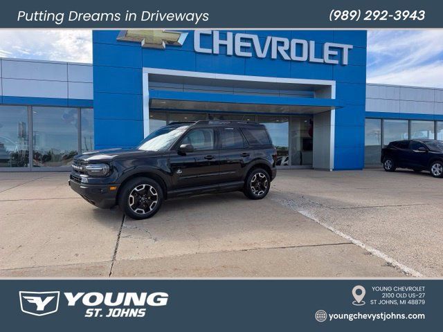 Used 2021 Ford Bronco Sport Outer Banks AWD/4WD image 2