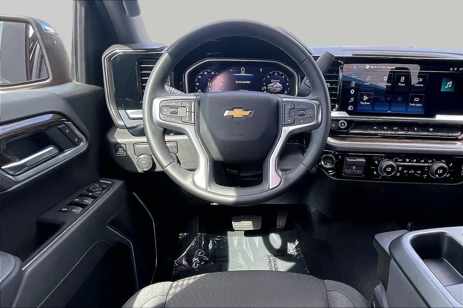 Used 2026 Chevrolet Silverado 1500 LT RWD image 6