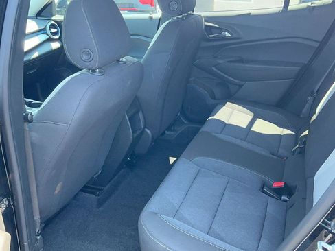 Used 2024 Chevrolet Trax LS w/ LS Convenience Package FWD image 25