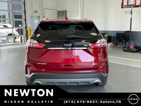 Used 2019 Ford Edge SEL w/ Equipment Group 201A AWD/4WD image 6