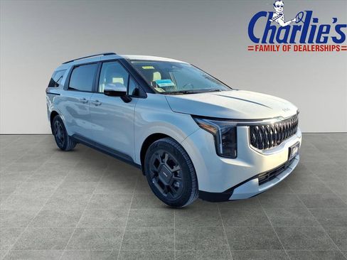 New 2026 Kia Carnival EX image 3