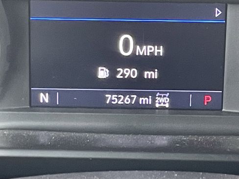 Used 2019 Chevrolet Silverado 1500 LT Trail Boss AWD/4WD image 21