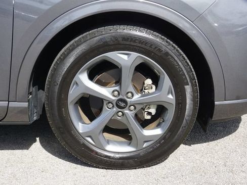 Certified 2023 Ford Escape ST-Line w/ Tech Pack #1 FWD image 9
