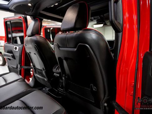 Used 2024 Jeep Wrangler Unlimited Rubicon 392 AWD/4WD image 29