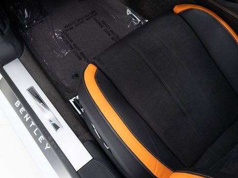 Used 2025 Bentley Flying Spur Speed image 12