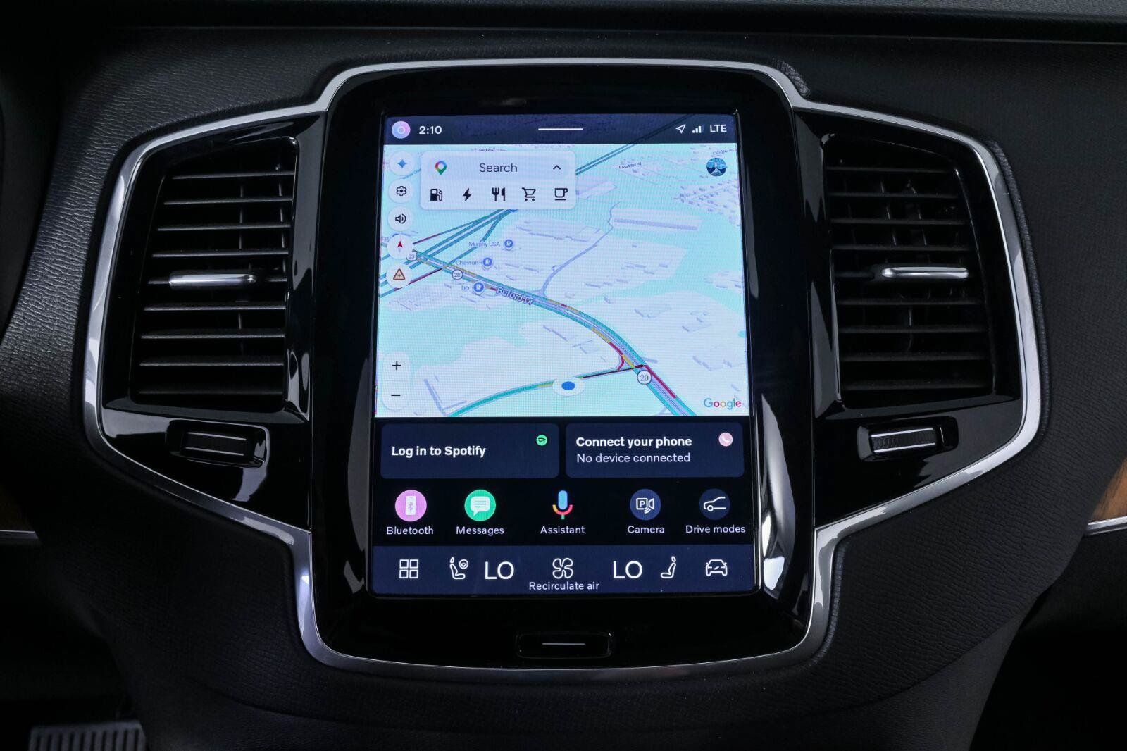 Certified 2024 Volvo XC90 T8 Plus w/ Protection Package Premier AWD/4WD image 14