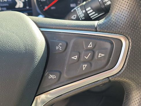 Used 2024 Chevrolet Equinox LT image 15