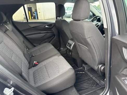 Used 2022 Chevrolet Equinox LT AWD/4WD image 40