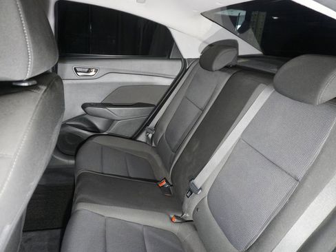 Used 2022 Hyundai Accent SE image 18