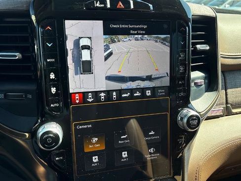 Used 2024 RAM 2500 Limited w/ Safety Group image 13