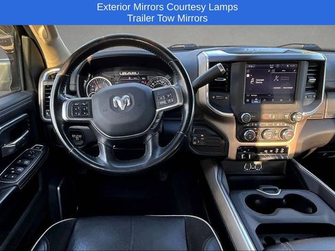 Used 2022 RAM 2500 Laramie AWD/4WD image 11