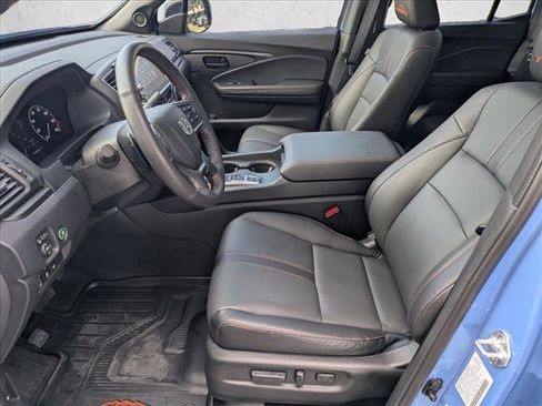 Certified 2025 Honda Ridgeline TrailSport image 16