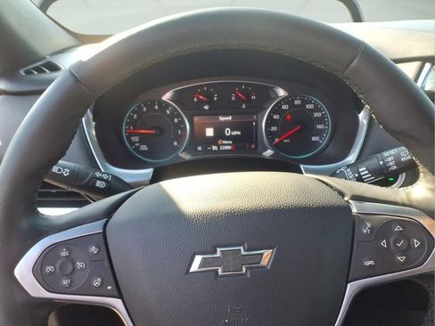 Certified 2023 Chevrolet Traverse RS AWD/4WD image 21