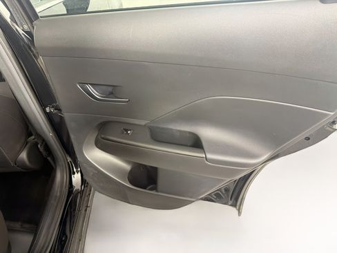 Used 2025 Hyundai Kona SEL FWD image 28