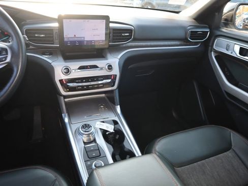 Used 2024 Ford Explorer Timberline w/ Timberline Technology Package AWD/4WD image 13