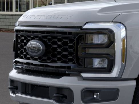 New 2026 Ford F250 XLT w/ XLT Premium Package image 17