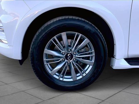 Used 2022 INFINITI QX80 Luxe w/ Cargo Package image 10