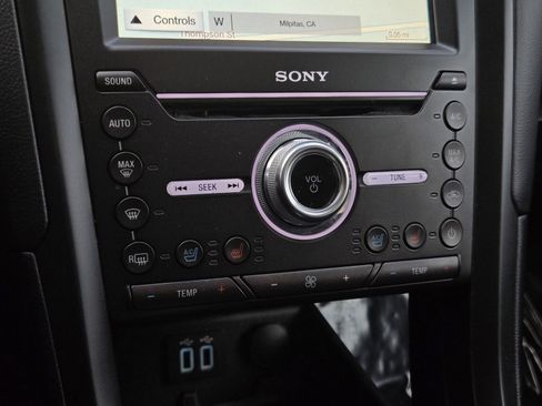 Used 2019 Ford Fusion Energi Titanium image 18