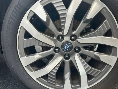 Used 2025 Subaru Forester Touring AWD/4WD image 8