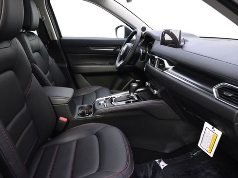 Used 2025 MAZDA CX-5 Carbon Edition image 16