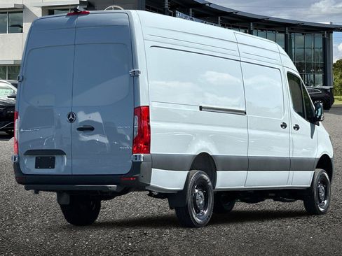 New 2025 Mercedes-Benz Sprinter 2500 image 4