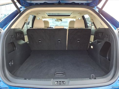 Used 2024 Ford Edge SEL w/ Convenience Package image 4
