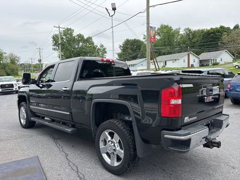 Used 2015 GMC Sierra 2500 SLT AWD/4WD image 4