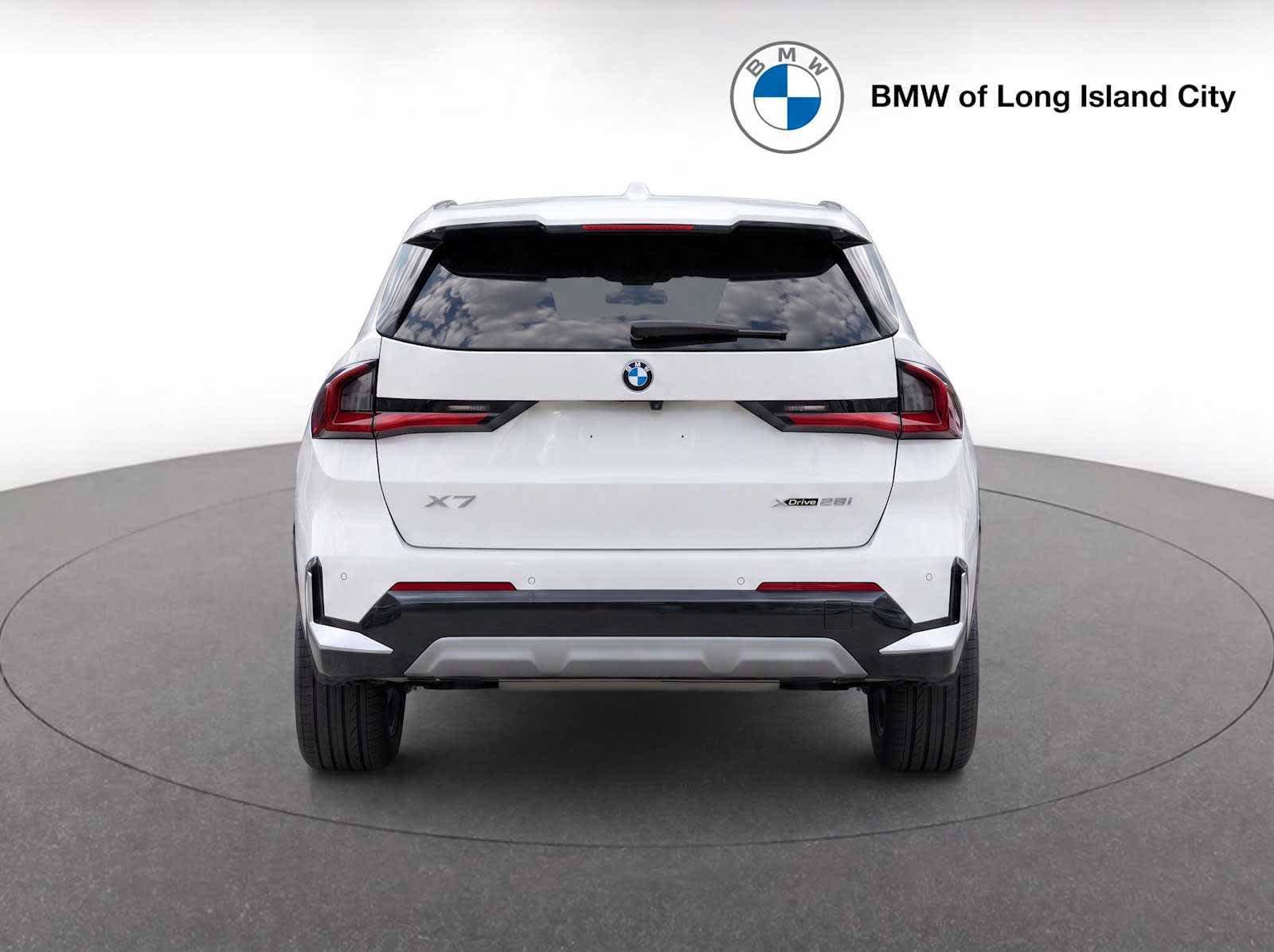 New 2026 BMW X1 xDrive28i w/ Technology Package AWD/4WD image 6