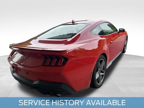 Used 2025 Ford Mustang GT RWD image 8