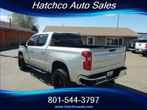 Used 2019 Chevrolet Silverado 1500 LT w/ All-Star Edition image 4