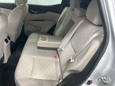 Used 2019 Nissan Rogue Sport SV w/ Technology Package FWD image 22