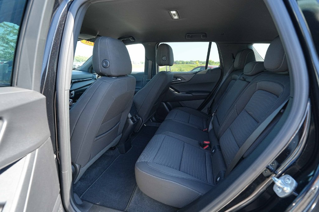 Used 2026 Chevrolet Equinox LT AWD/4WD image 20