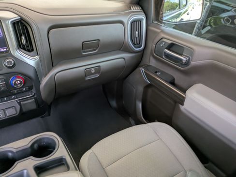 Used 2019 Chevrolet Silverado 1500 LT w/ All-Star Edition AWD/4WD image 17
