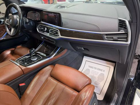 Used 2019 BMW X7 xDrive50i w/ Dynamic Handling Package image 28