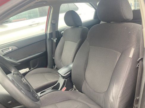 Used 2013 Kia Forte EX image 5