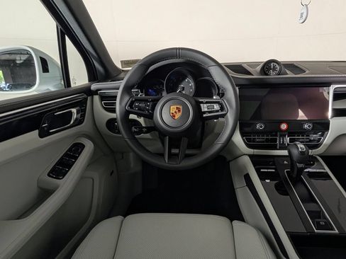 New 2026 Porsche Macan AWD/4WD image 20