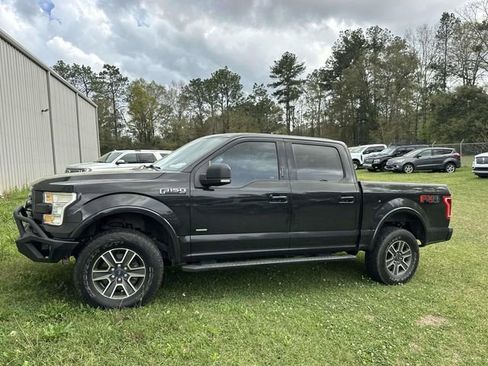 Used 2015 Ford F150 XLT w/ Equipment Group 302A Luxury image 9